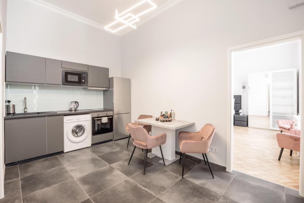 Prime Star Fashion Street Modern Luxury Apartments ブダペスト エクステリア 写真